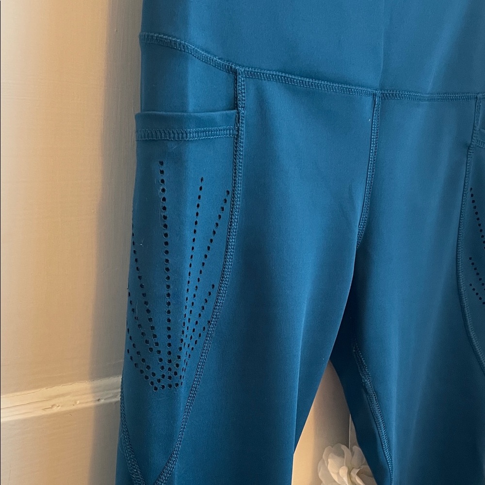Blue High-Waisted Leggings
